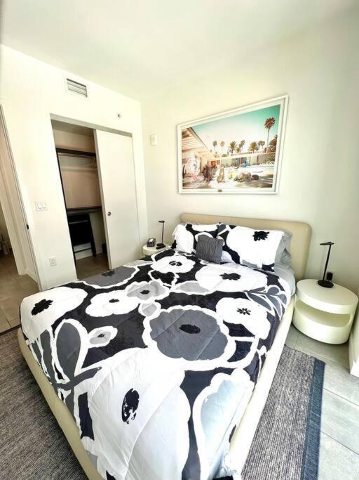 Spacious Studio In The Heart Of Downtown Miami Apartment Ngoại thất bức ảnh