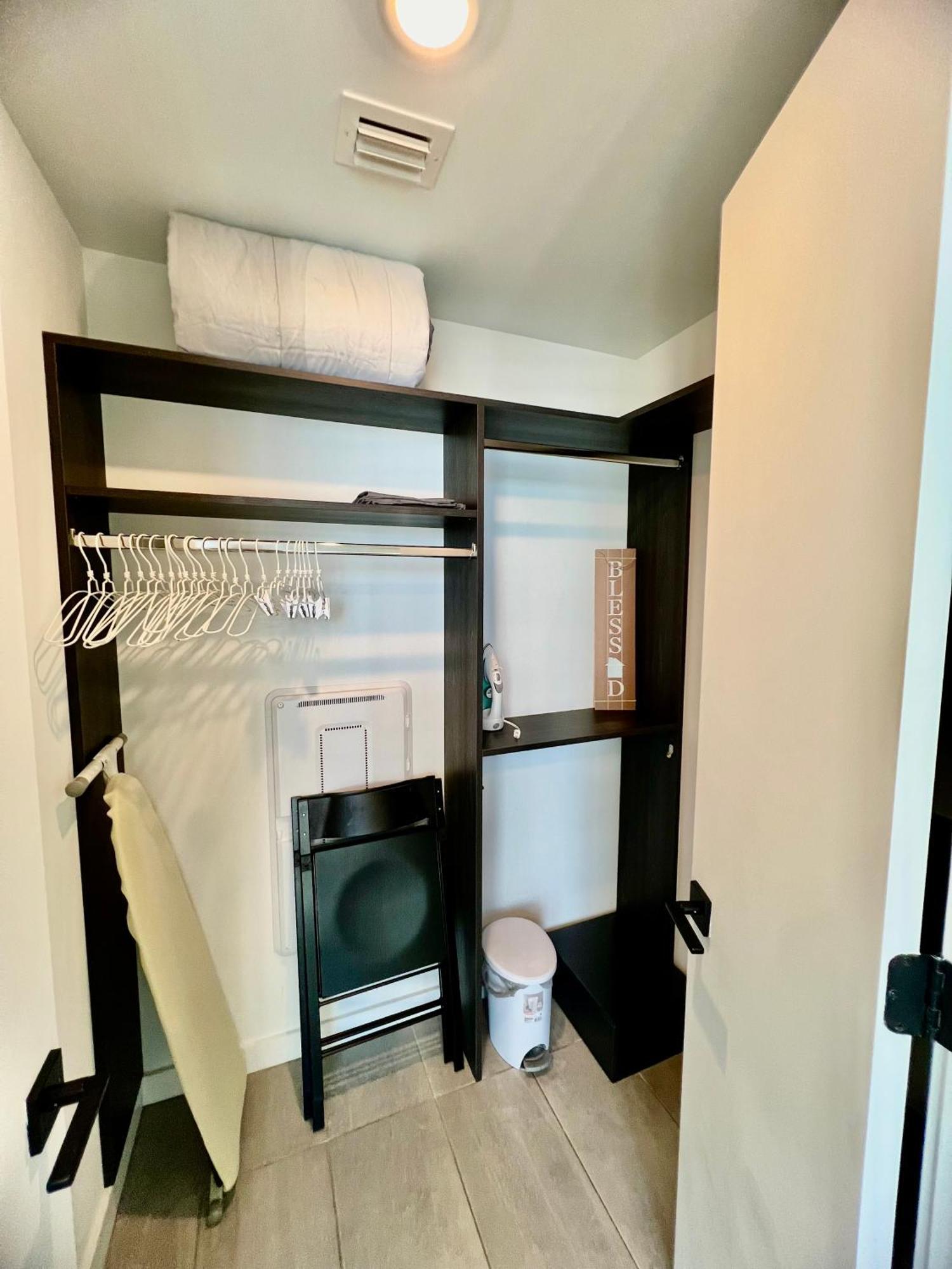 Spacious Studio In The Heart Of Downtown Miami Apartment Ngoại thất bức ảnh