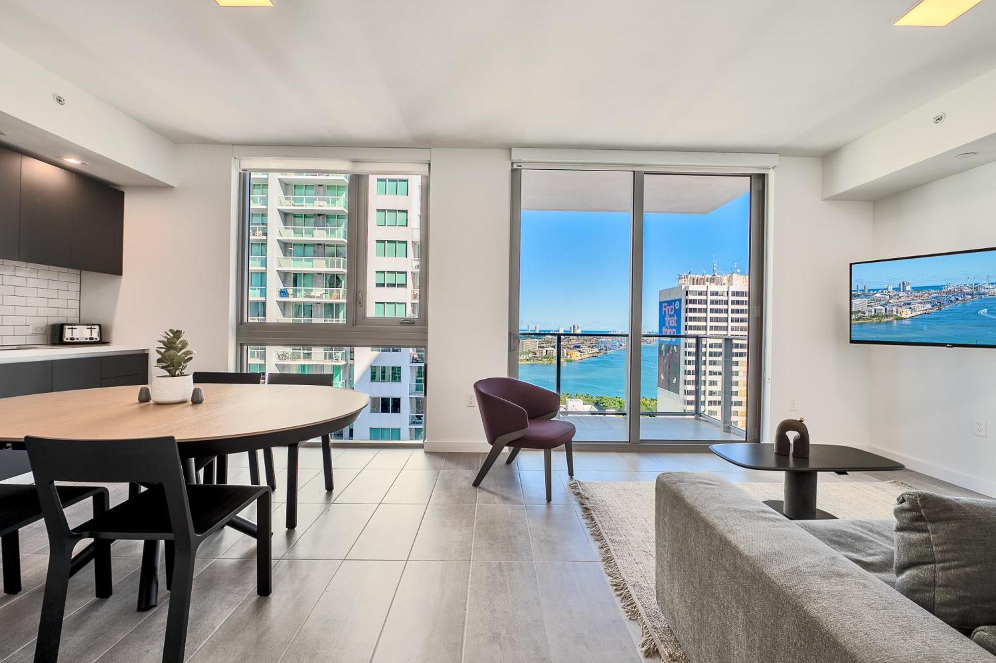 Spacious Studio In The Heart Of Downtown Miami Apartment Ngoại thất bức ảnh