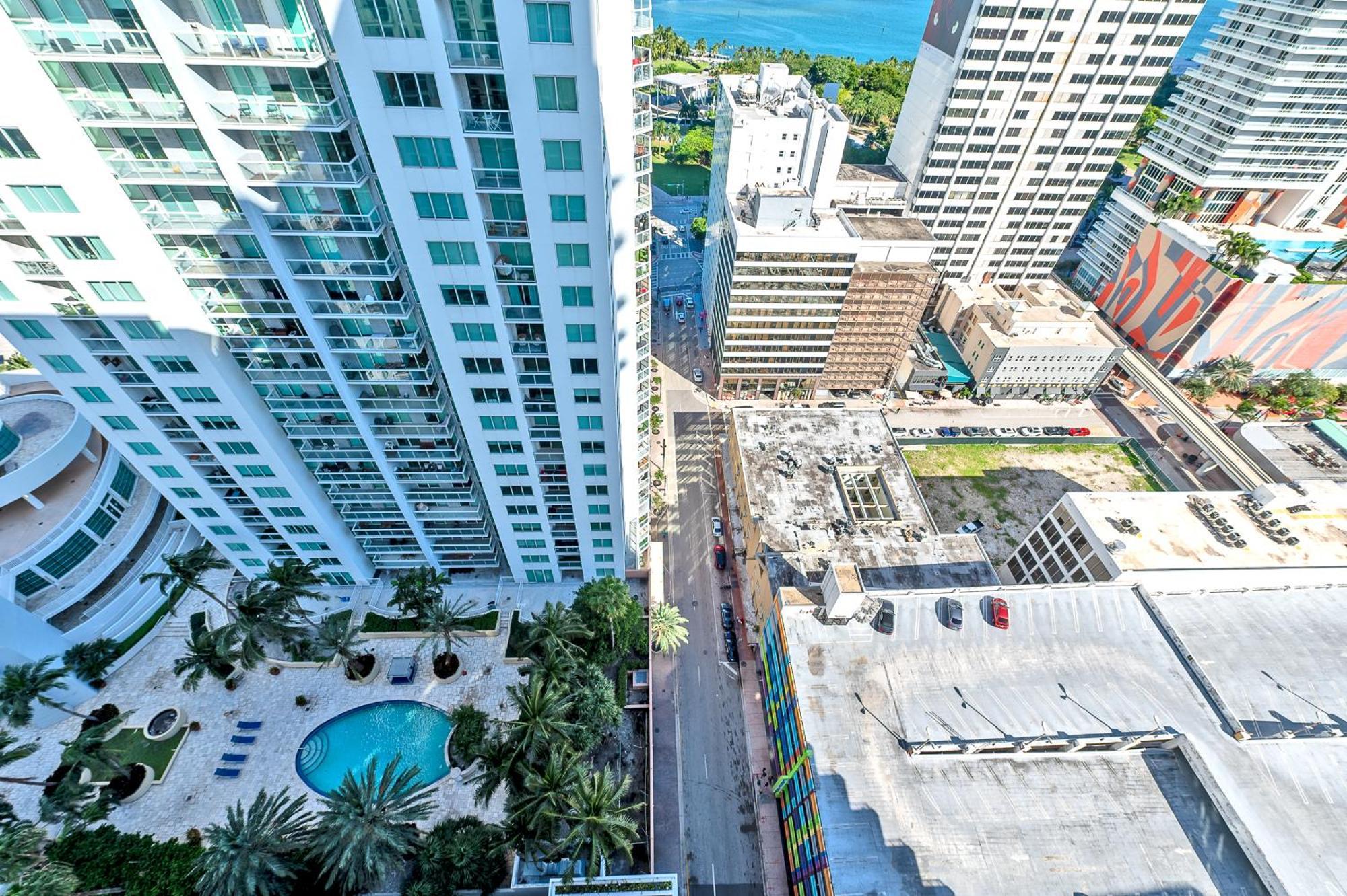 Spacious Studio In The Heart Of Downtown Miami Apartment Ngoại thất bức ảnh