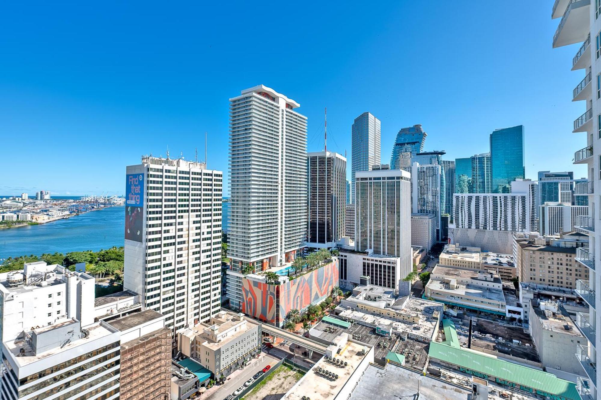 Spacious Studio In The Heart Of Downtown Miami Apartment Ngoại thất bức ảnh