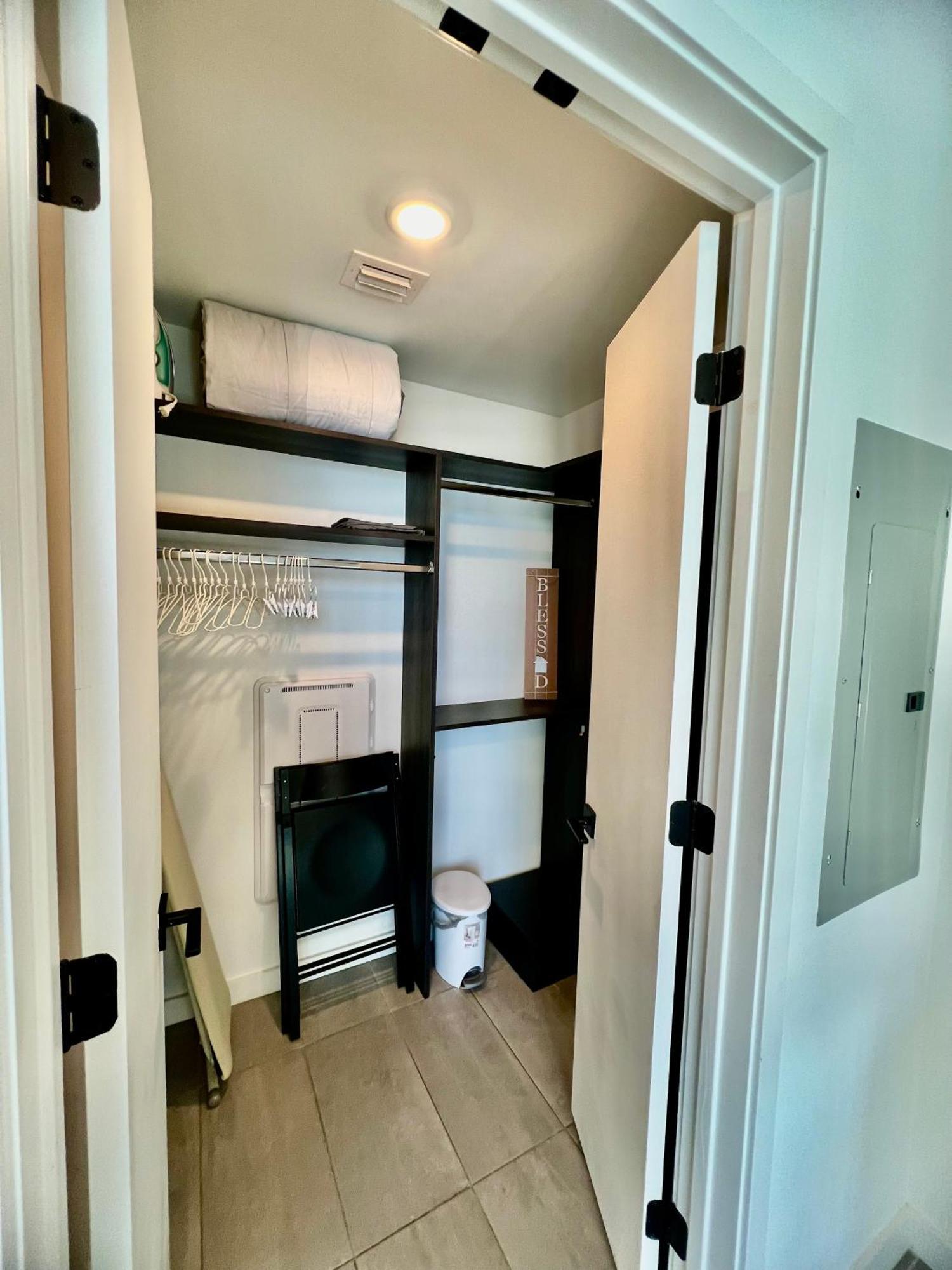 Spacious Studio In The Heart Of Downtown Miami Apartment Ngoại thất bức ảnh