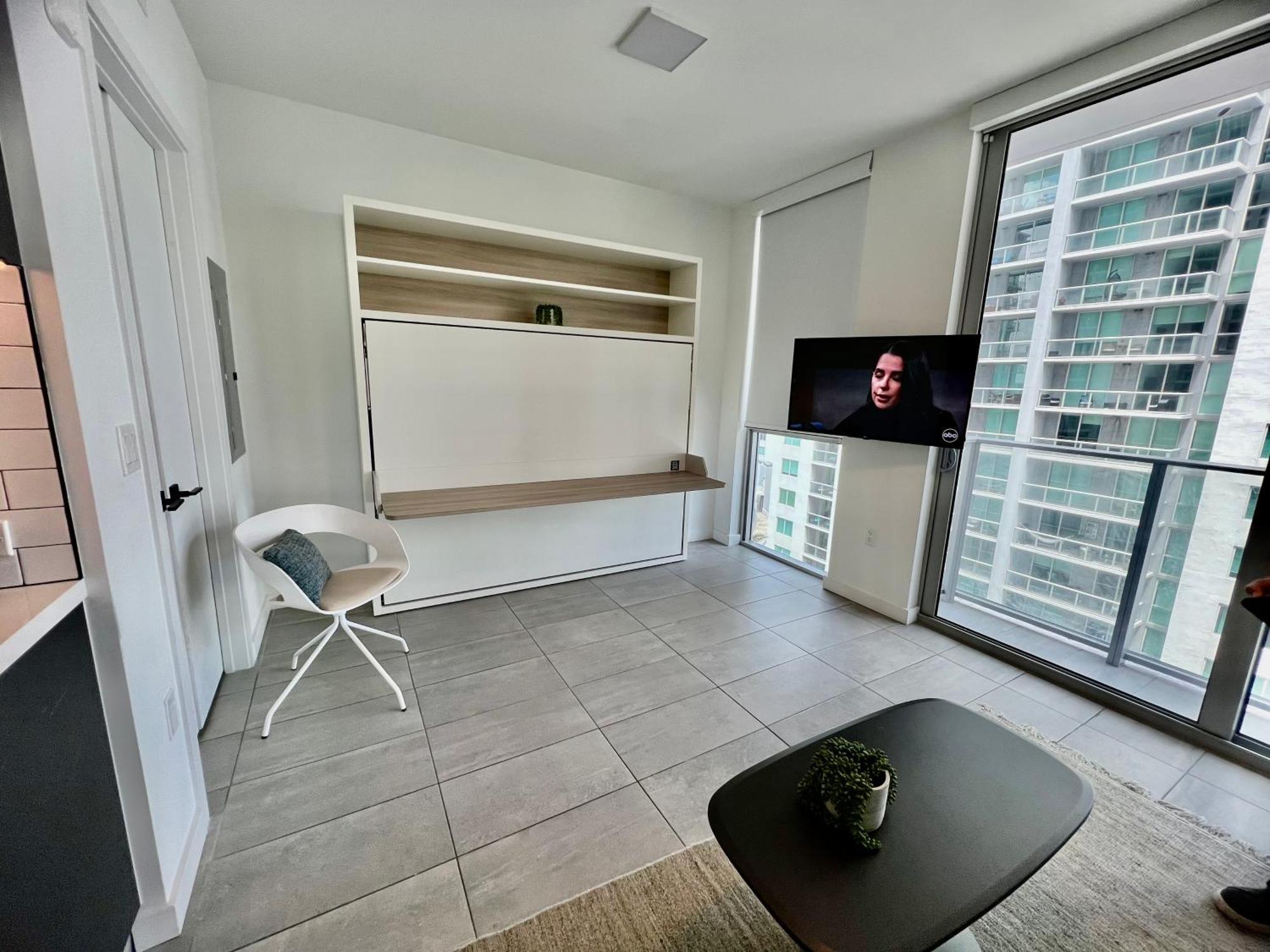 Spacious Studio In The Heart Of Downtown Miami Apartment Ngoại thất bức ảnh